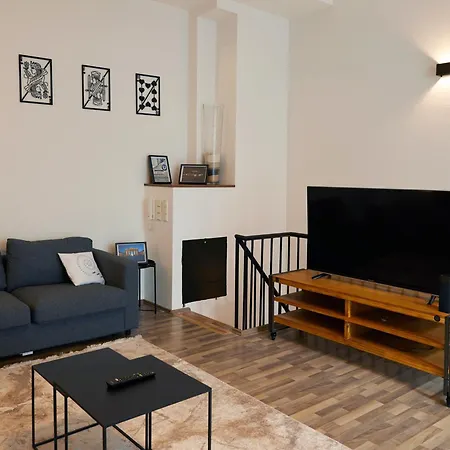 95m2 Loft Mit Terasse 1b 2r Kreuzberg *