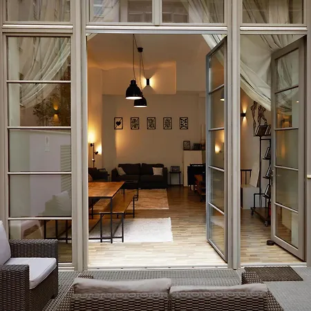 Apartment 95m2 Loft Mit Terasse 1b 2r Kreuzberg