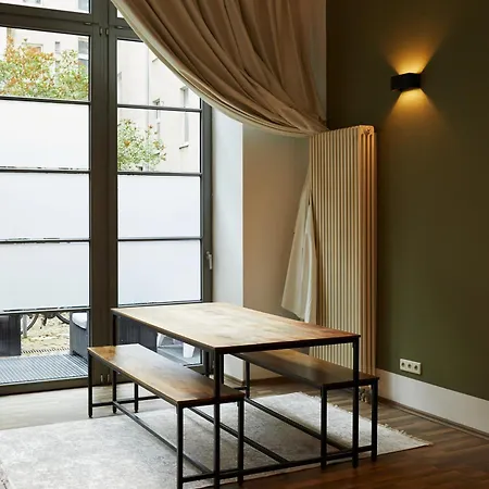 95m2 Loft Mit Terasse 1b 2r Kreuzberg Apartment