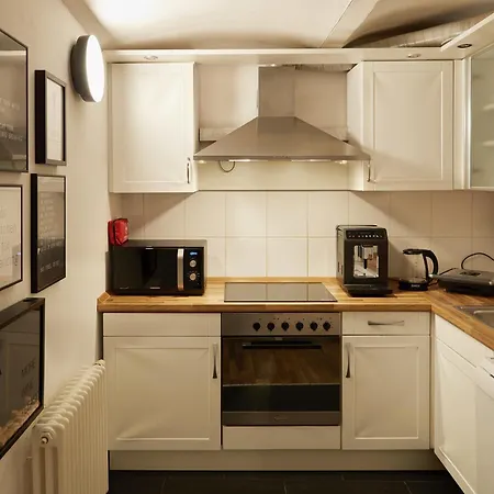 Apartment 95m2 Loft Mit Terasse 1b 2r Kreuzberg